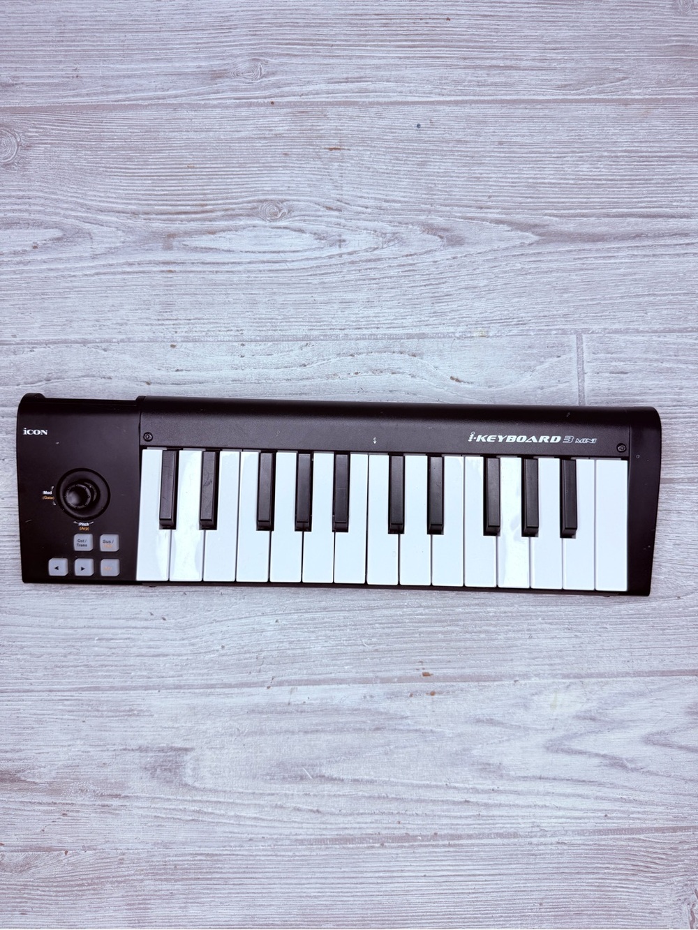 Icon Pro Audio iKeyboard 3mini MIDI Controller Keyboard works